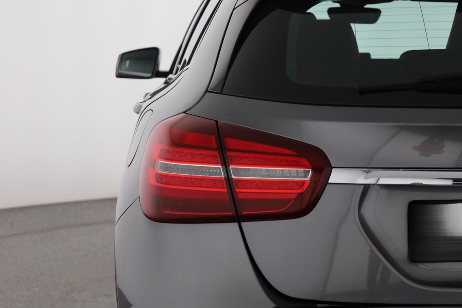 Mercedes-Benz GLA 180 LED Navi Sitzheizung Teilleder PDC ACC foto 29