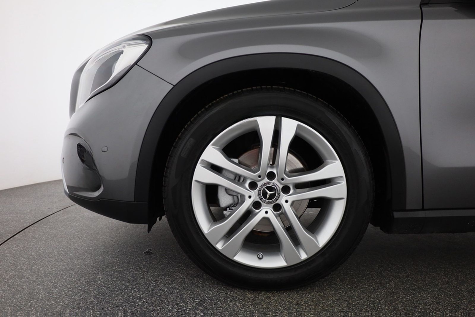 Mercedes-Benz GLA 180 LED Navi Sitzheizung Teilleder PDC ACC foto 30