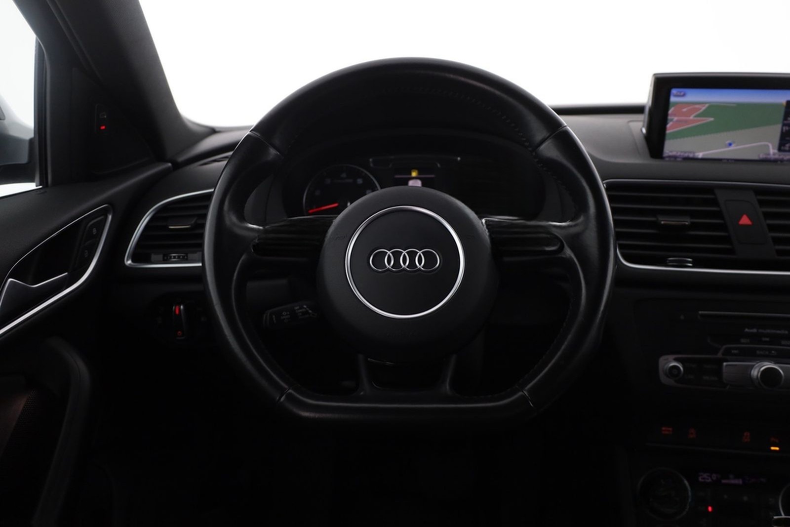 Audi Q3 2.0 TFSI quattro S-Line LED Navi Sitzheizung foto 15