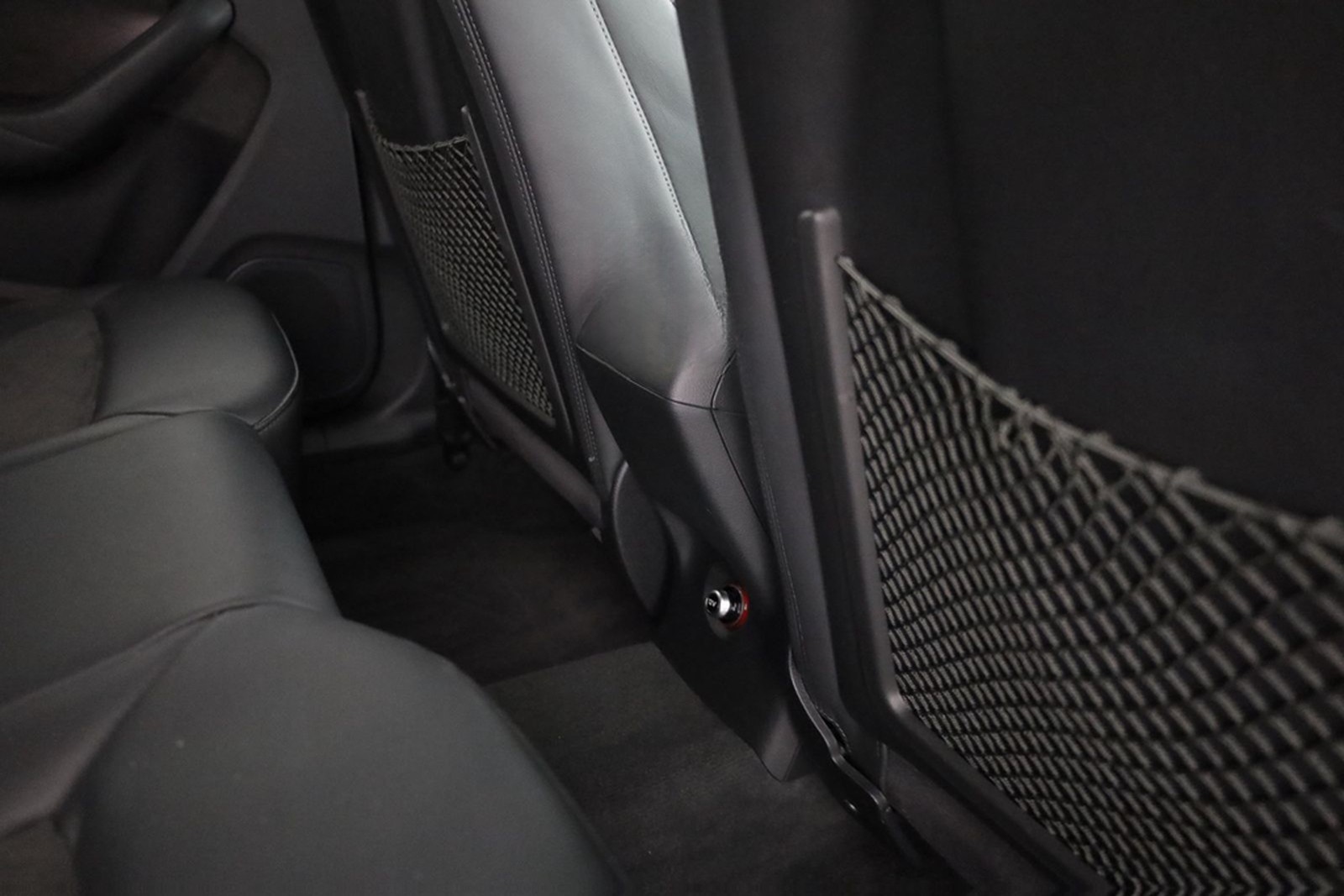 Audi Q3 2.0 TFSI quattro S-Line LED Navi Sitzheizung foto 30