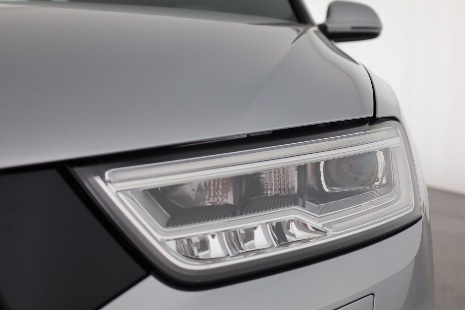 Audi Q3 2.0 TFSI quattro S-Line LED Navi Sitzheizung foto 31