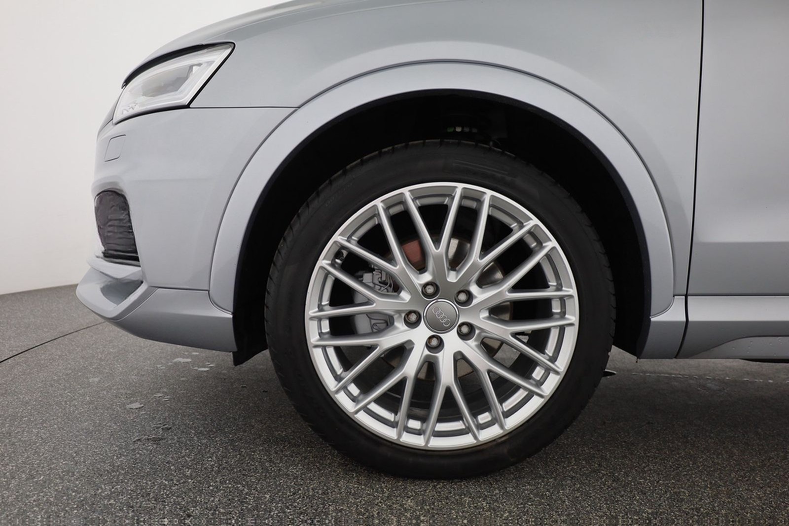 Audi Q3 2.0 TFSI quattro S-Line LED Navi Sitzheizung foto 33
