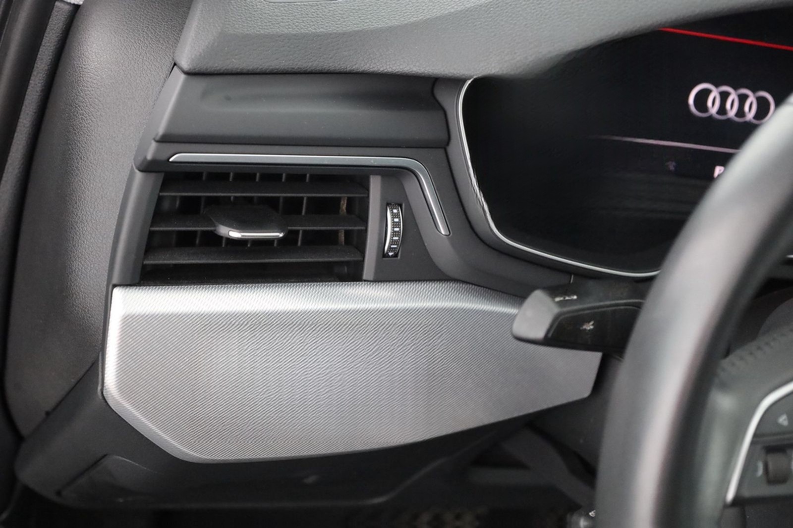 Audi A4 Avant 40 TFSI advanced Keyless-Go Leder Navi foto 22