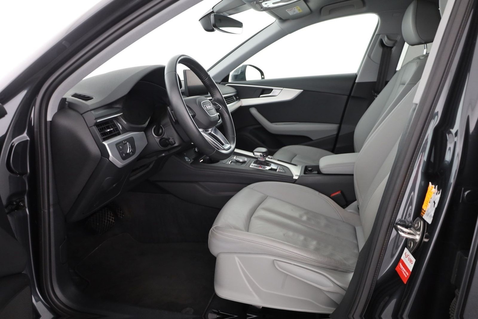 Audi A4 Avant 40 TFSI advanced Keyless-Go Leder Navi foto 24