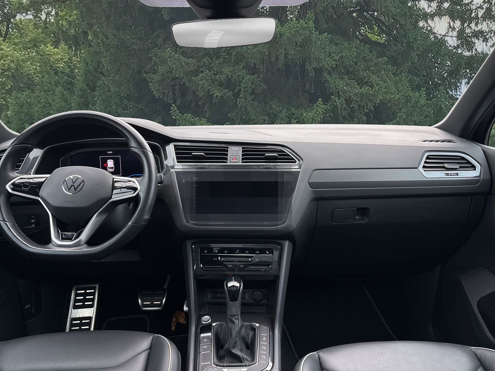 Volkswagen Tiguan 2.0 TDI R-Line 4Motion foto 13