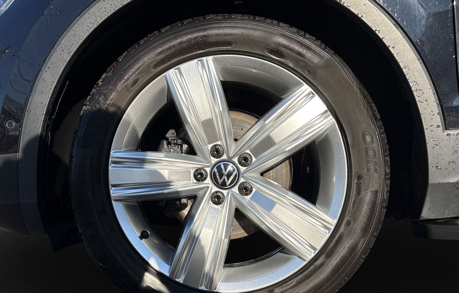 Volkswagen Tiguan 2.0 TDI Elegance LED foto 6