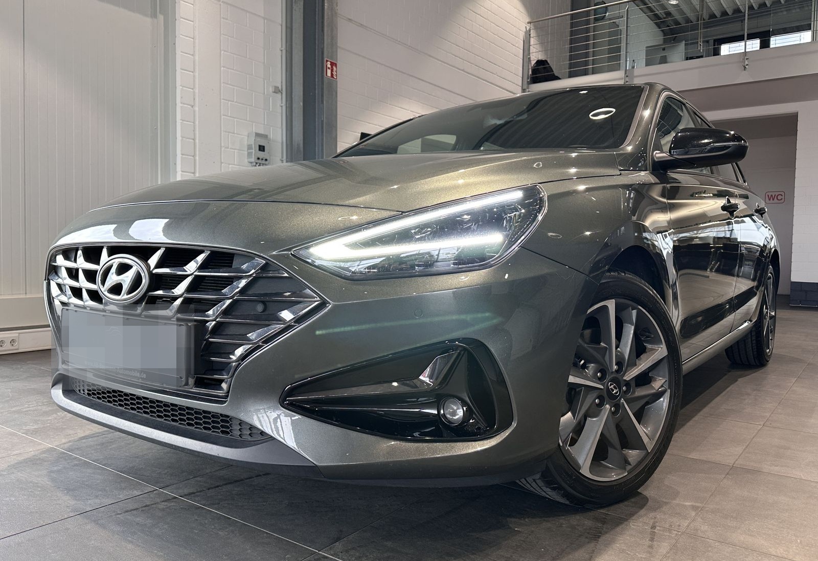 Hyundai i30 Connect & Go *NAVI, AUTOMATIK, LED, RFK* foto 6