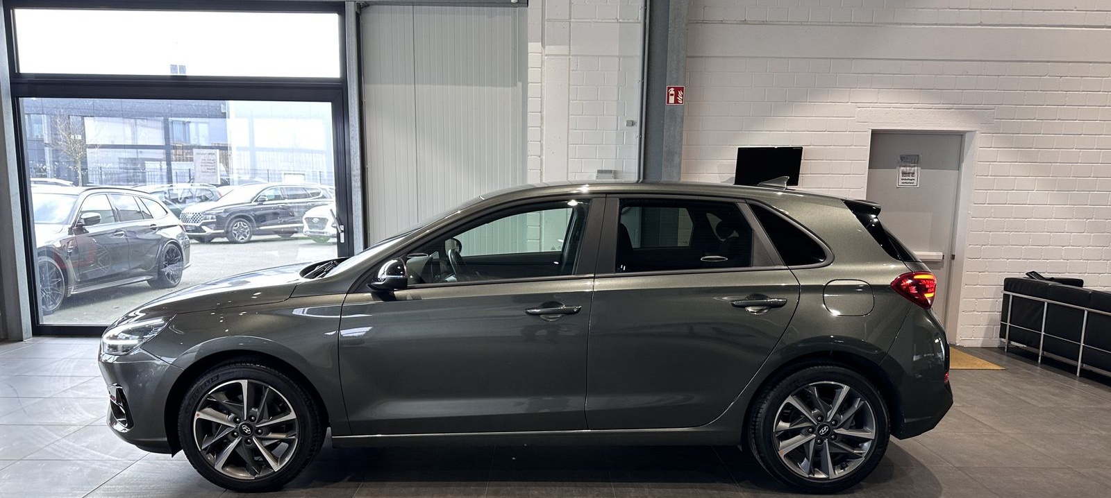 Hyundai i30 Connect & Go *NAVI, AUTOMATIK, LED, RFK* foto 10