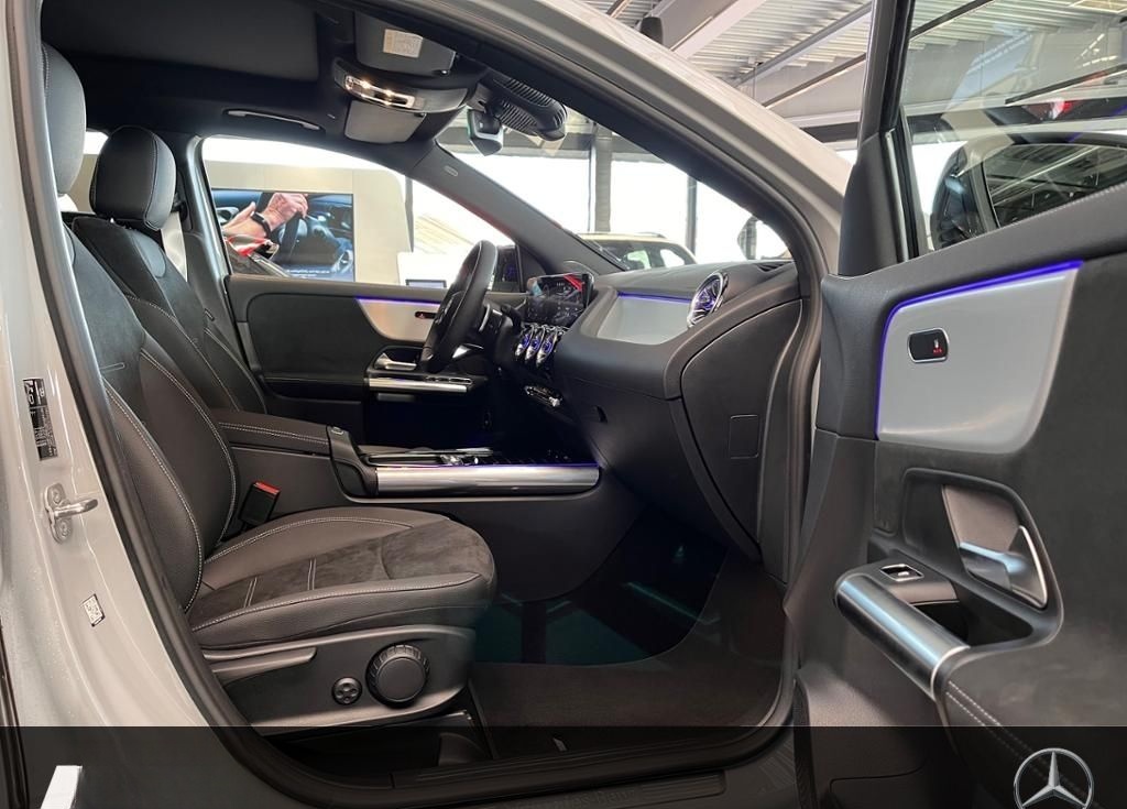 Mercedes-Benz GLA 200 AMG SE+AHK+PANO+360°+DISTRONIC+HANDSFREE foto 10