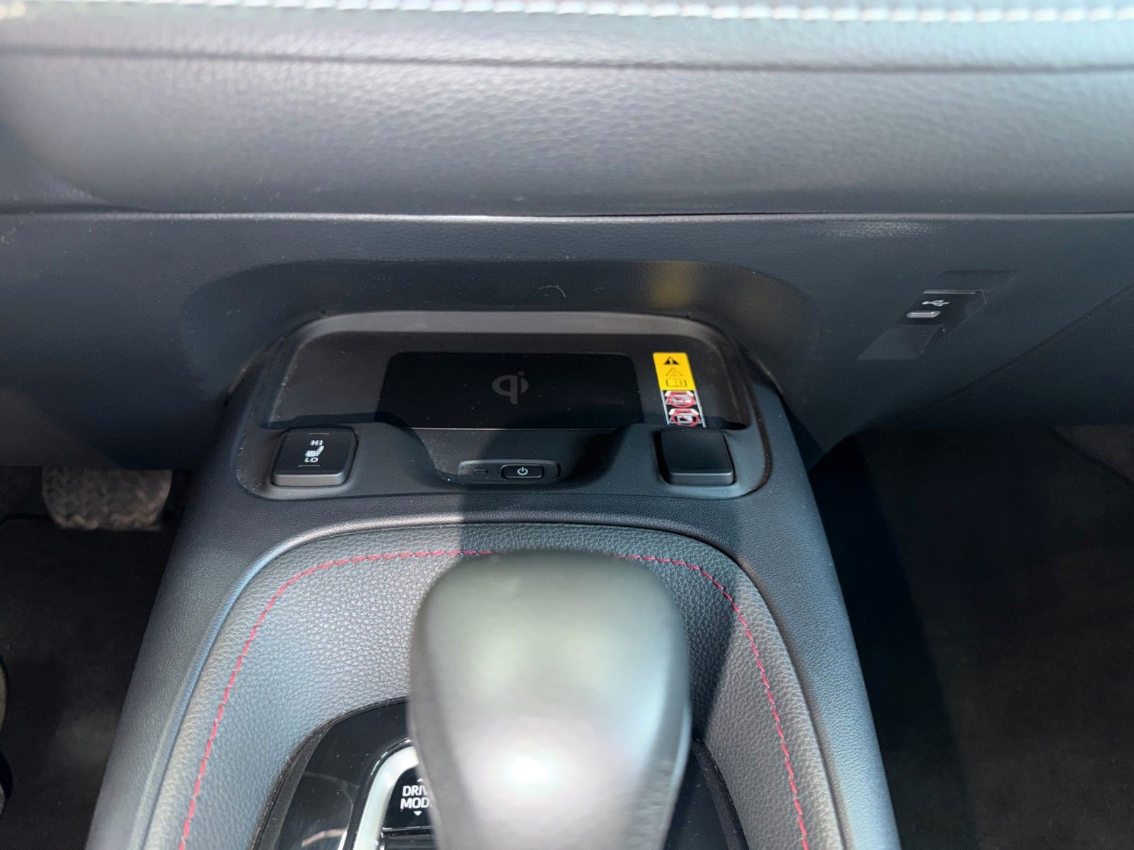 Toyota CorollaHybrid GR Sport+AppleC.+Rückf.+LED+Sitzh. foto 20