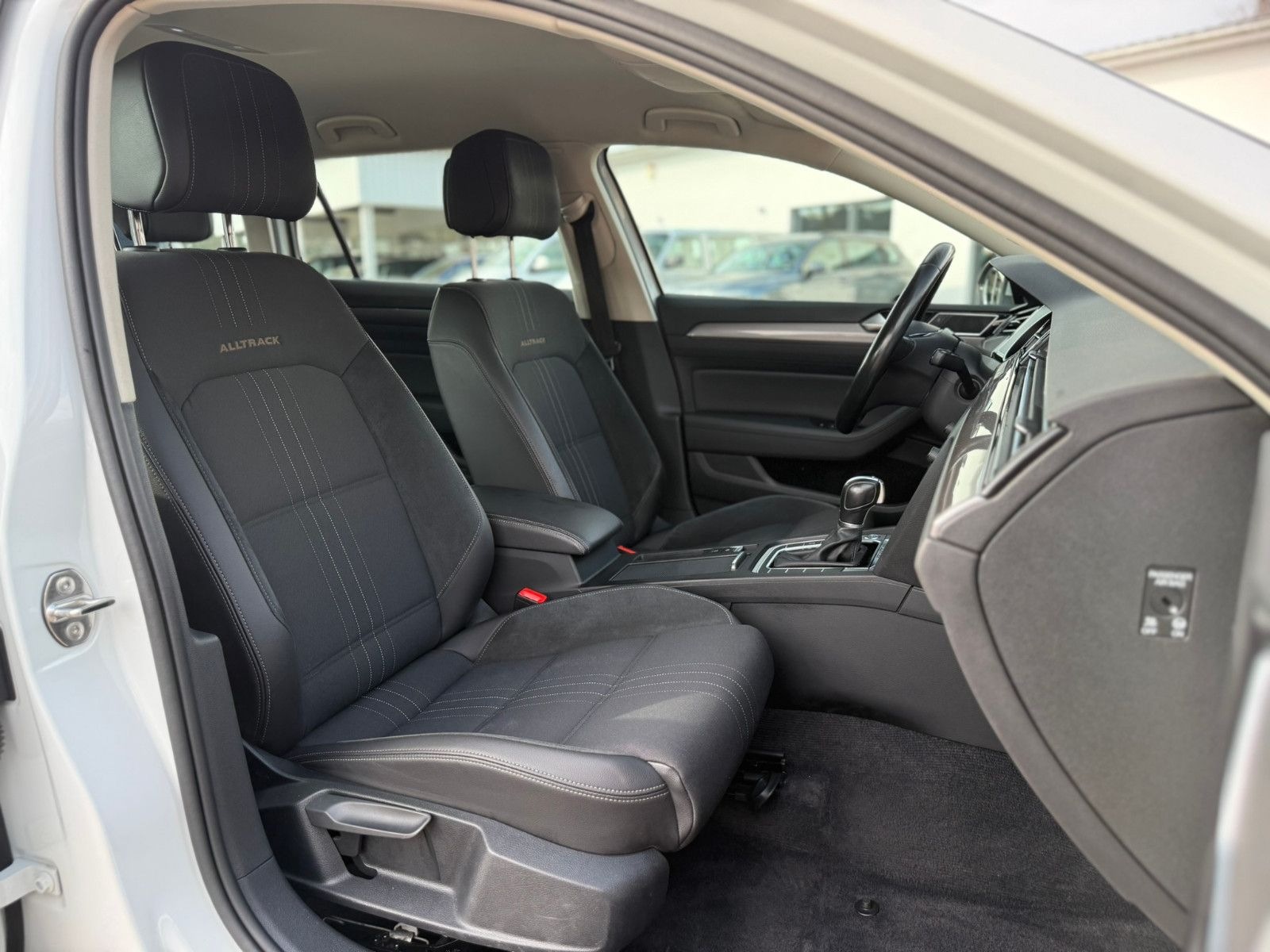 Volkswagen Passat Alltrack 4Motion *LED&Autom.&adapt.Tempom foto 32