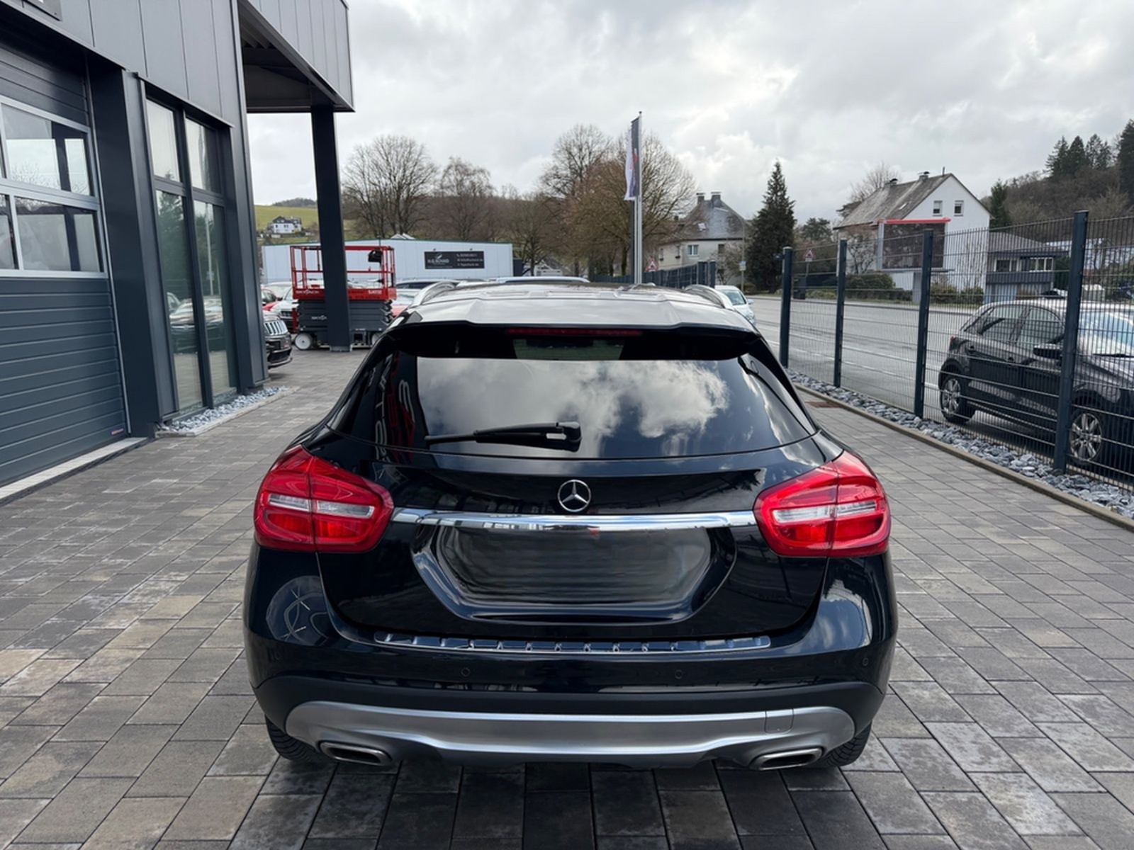 Mercedes-Benz GLA 250 4-Matic*NAVI*SHZG*KAMERA*AHK-SCHWENKBAR foto 17