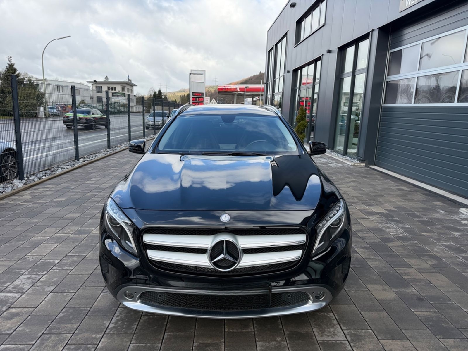 Mercedes-Benz GLA 250 4-Matic*NAVI*SHZG*KAMERA*AHK-SCHWENKBAR foto 4