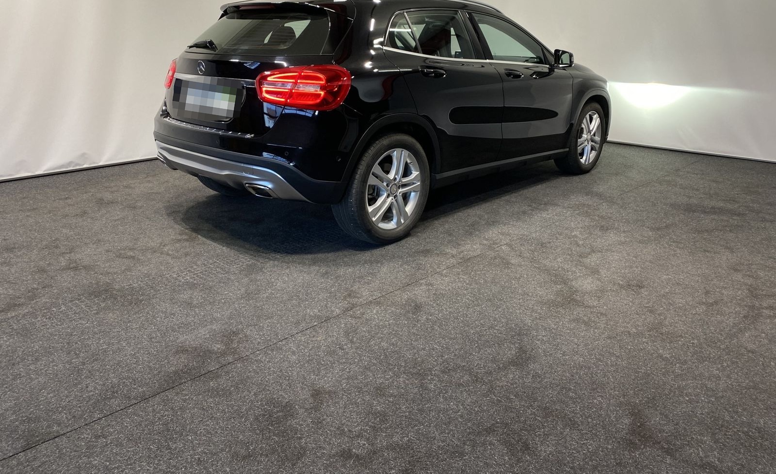 Mercedes-Benz GLA 220 CDIAutom Navi PDC Klima SHZ Bi-Xenon foto 4