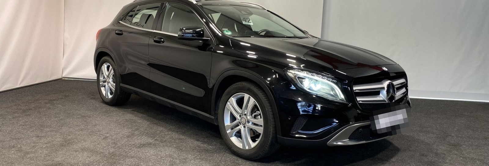 Mercedes-Benz GLA 220 CDIAutom Navi PDC Klima SHZ Bi-Xenon foto 6