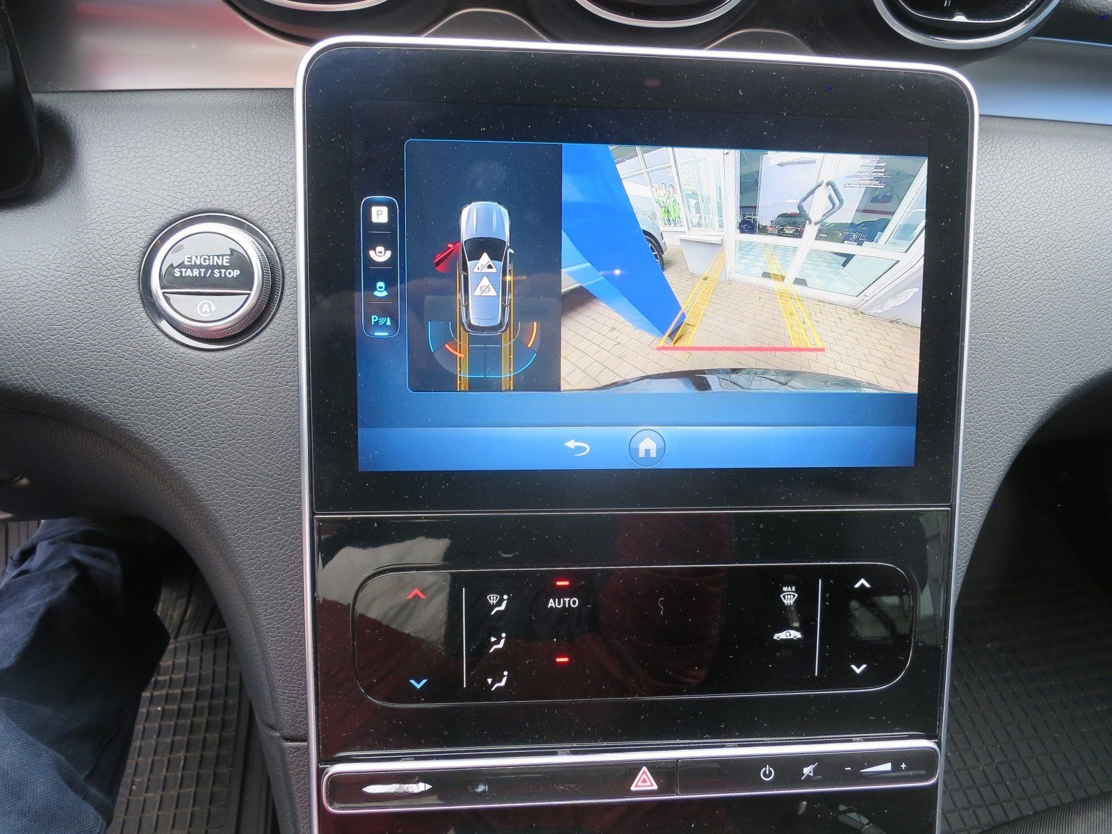 Mercedes-Benz C 300 d T Avantgarde  LED SHZ NAVI foto 12