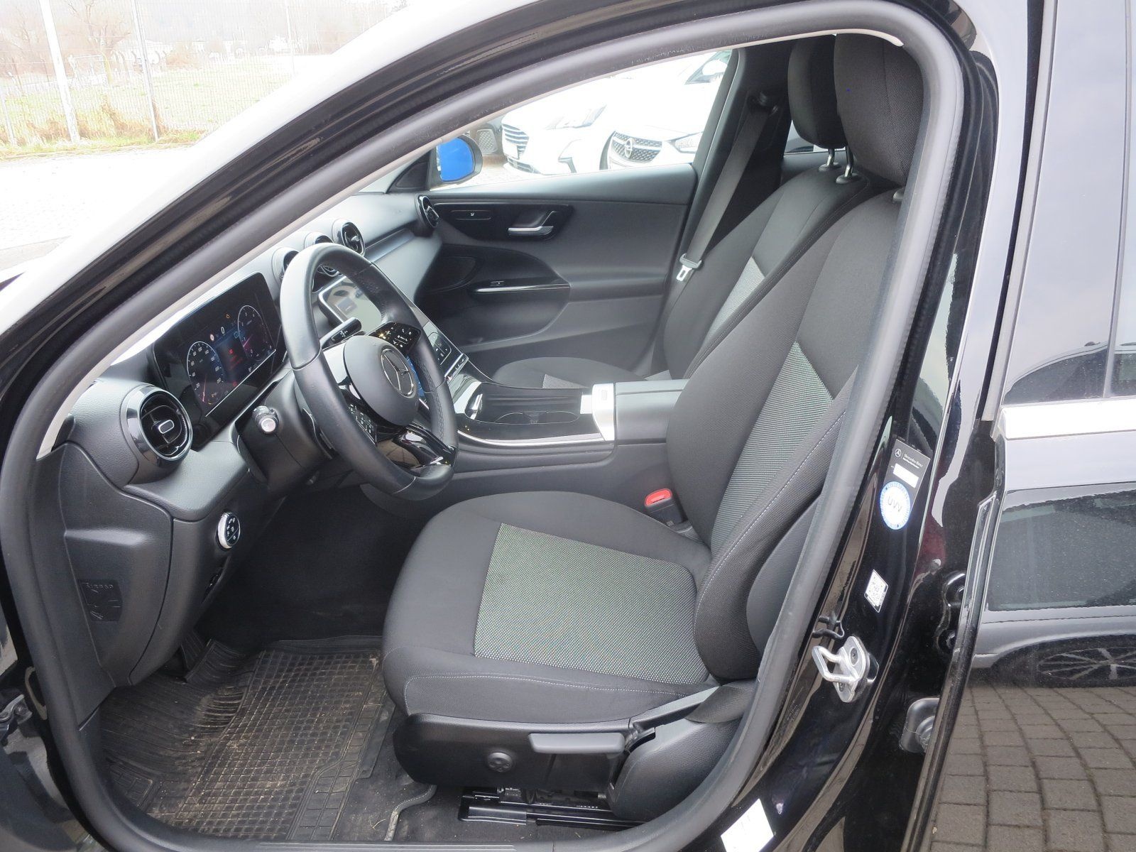 Mercedes-Benz C 300 d T Avantgarde  LED SHZ NAVI foto 5