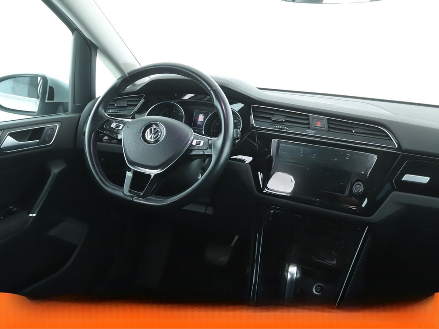 Volkswagen Touran 1.4 TSI Highline BMT Aut.*NAVI*LED*ACC* foto 13