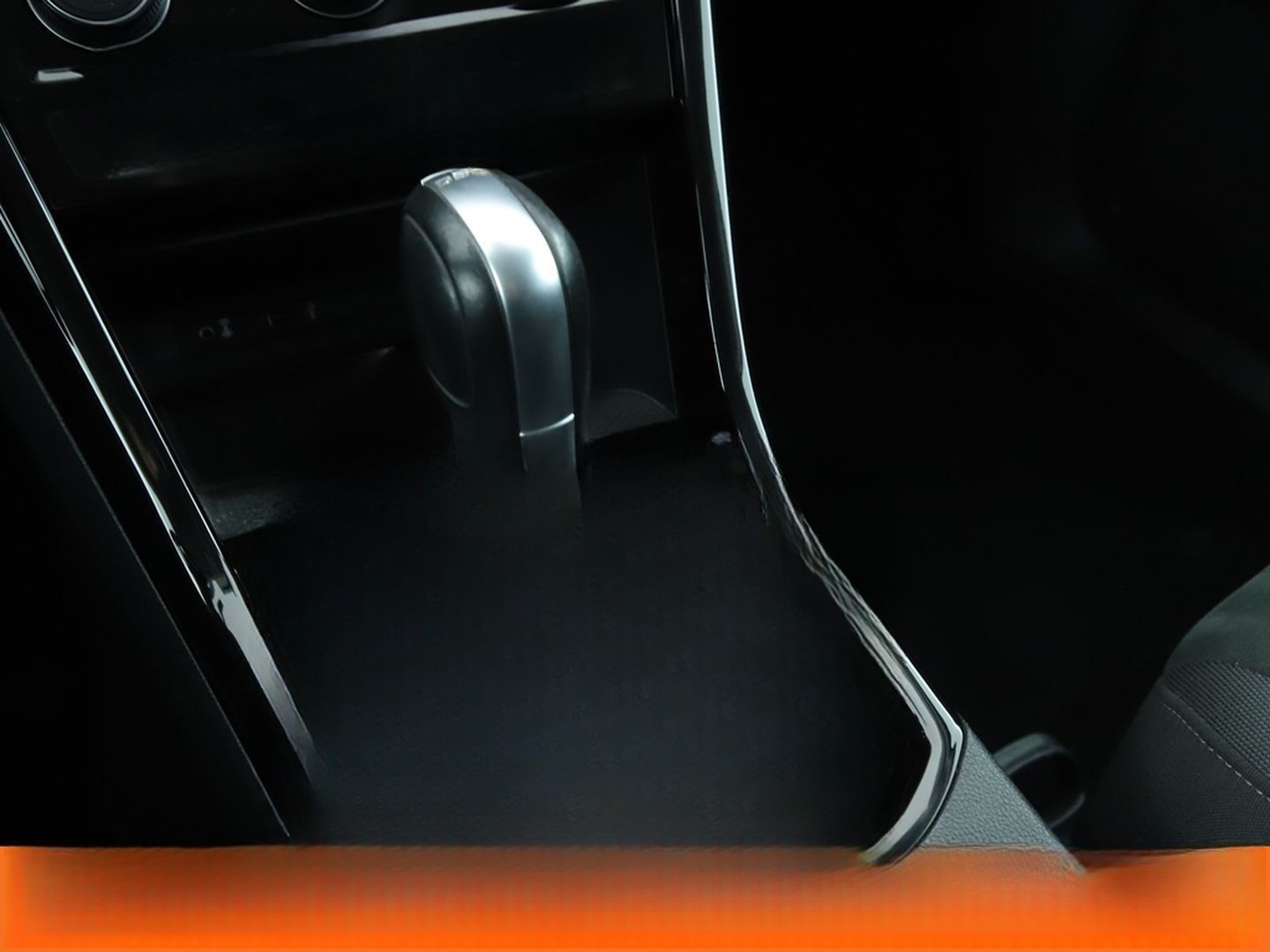 Volkswagen Touran 1.4 TSI Highline BMT Aut.*NAVI*LED*ACC* foto 23