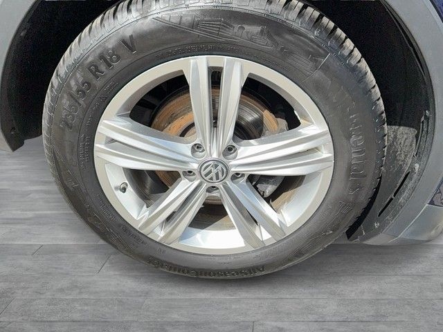 Volkswagen Tiguan 2.0 TDI Highline ACC+NAV+PANORAMA+PDC+LED foto 6
