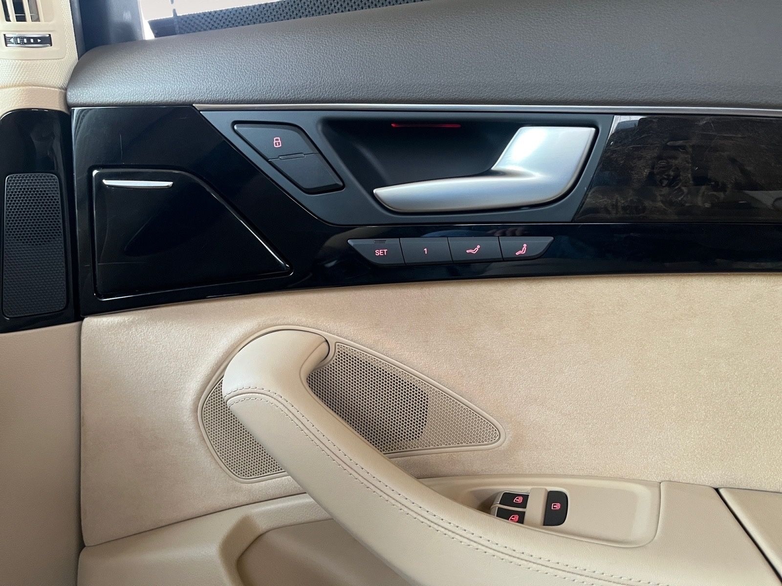 Audi A8 4.2 TDI quattro HUD*MATRIX*SCHIEBED*KAM foto 19