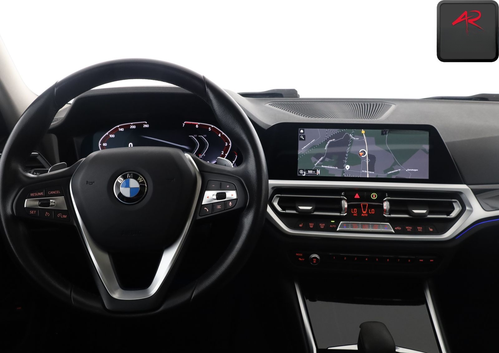 BMW 320 i SPORT LINE KEYLESS,KAMERA,LIVE COCKPIT,AHK foto 15