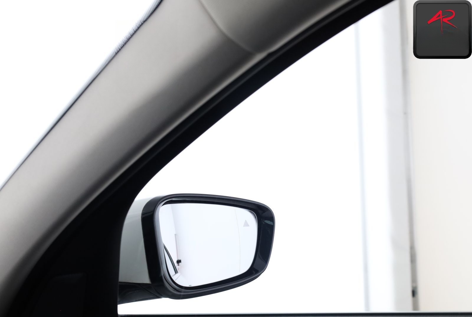 BMW 320 i SPORT LINE KEYLESS,KAMERA,LIVE COCKPIT,AHK foto 24