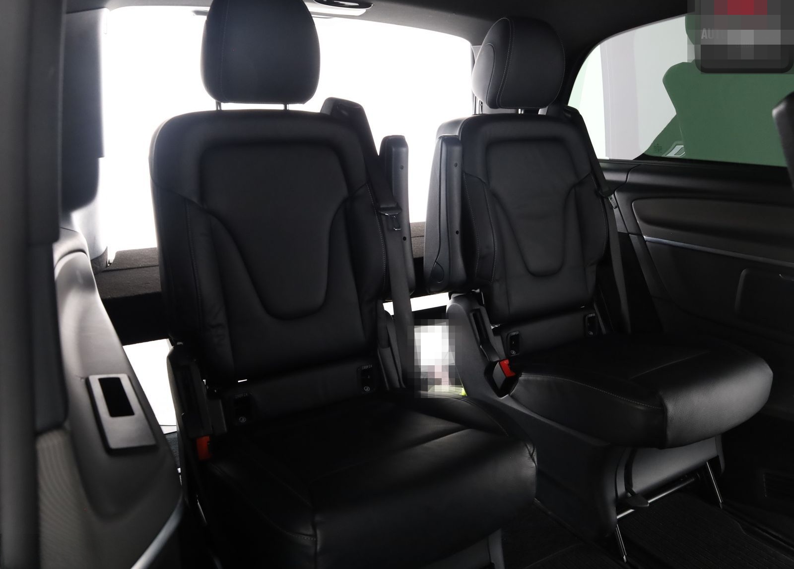 Mercedes-Benz V 250 d 4M LANG 7 SITZE PANO,360GRAD,BURMESTER foto 13