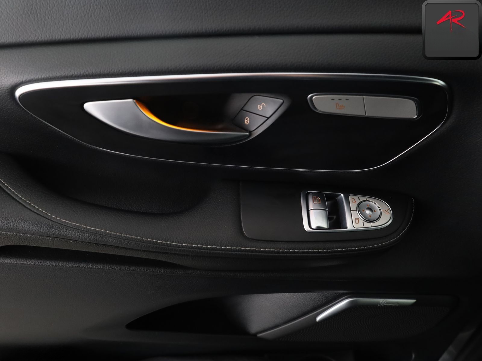 Mercedes-Benz V 250 d 4M LANG 7 SITZE PANO,360GRAD,BURMESTER foto 15