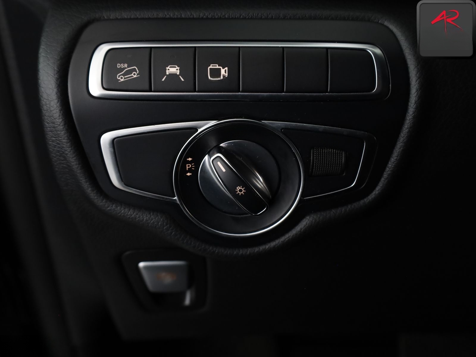 Mercedes-Benz V 250 d 4M LANG 7 SITZE PANO,360GRAD,BURMESTER foto 17