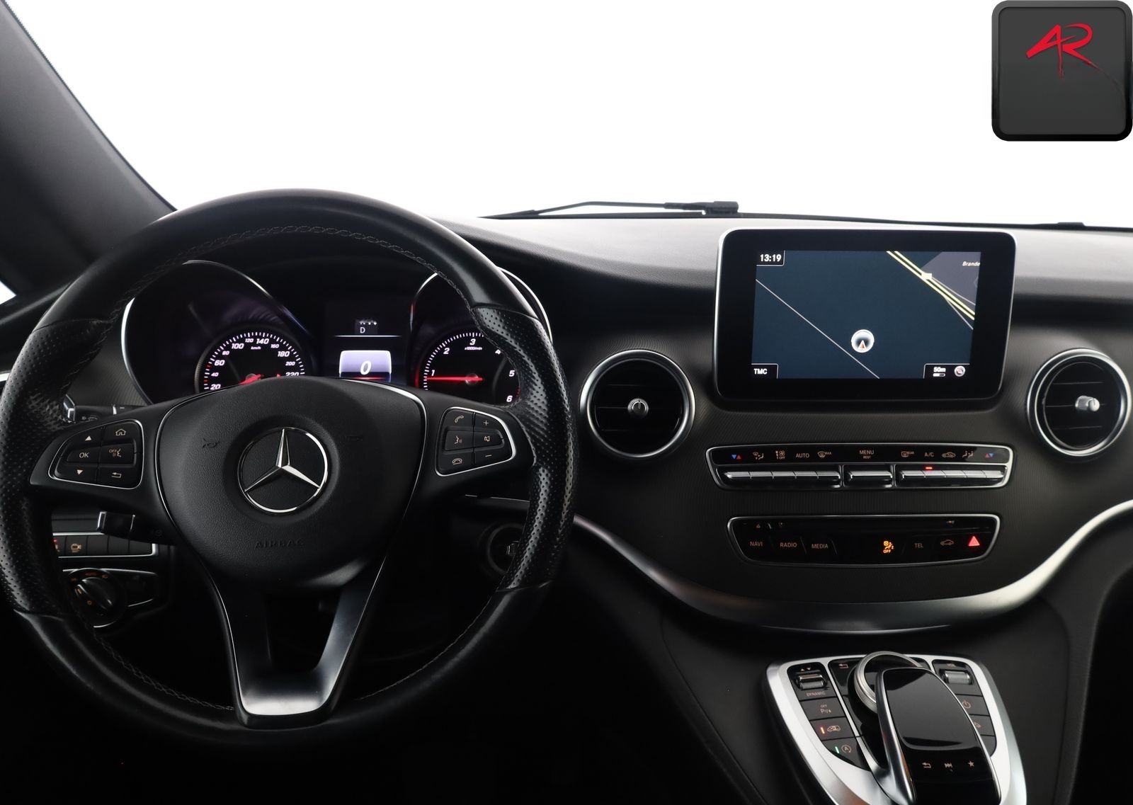 Mercedes-Benz V 250 d 4M LANG 7 SITZE PANO,360GRAD,BURMESTER foto 19