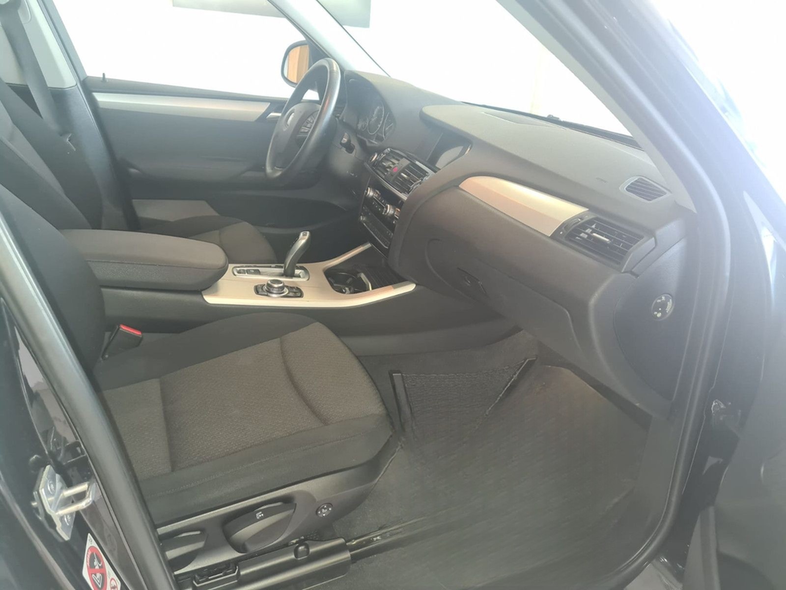 BMW X3 xDrive 20 d Advantage / 1. Hand / PANO / foto 14