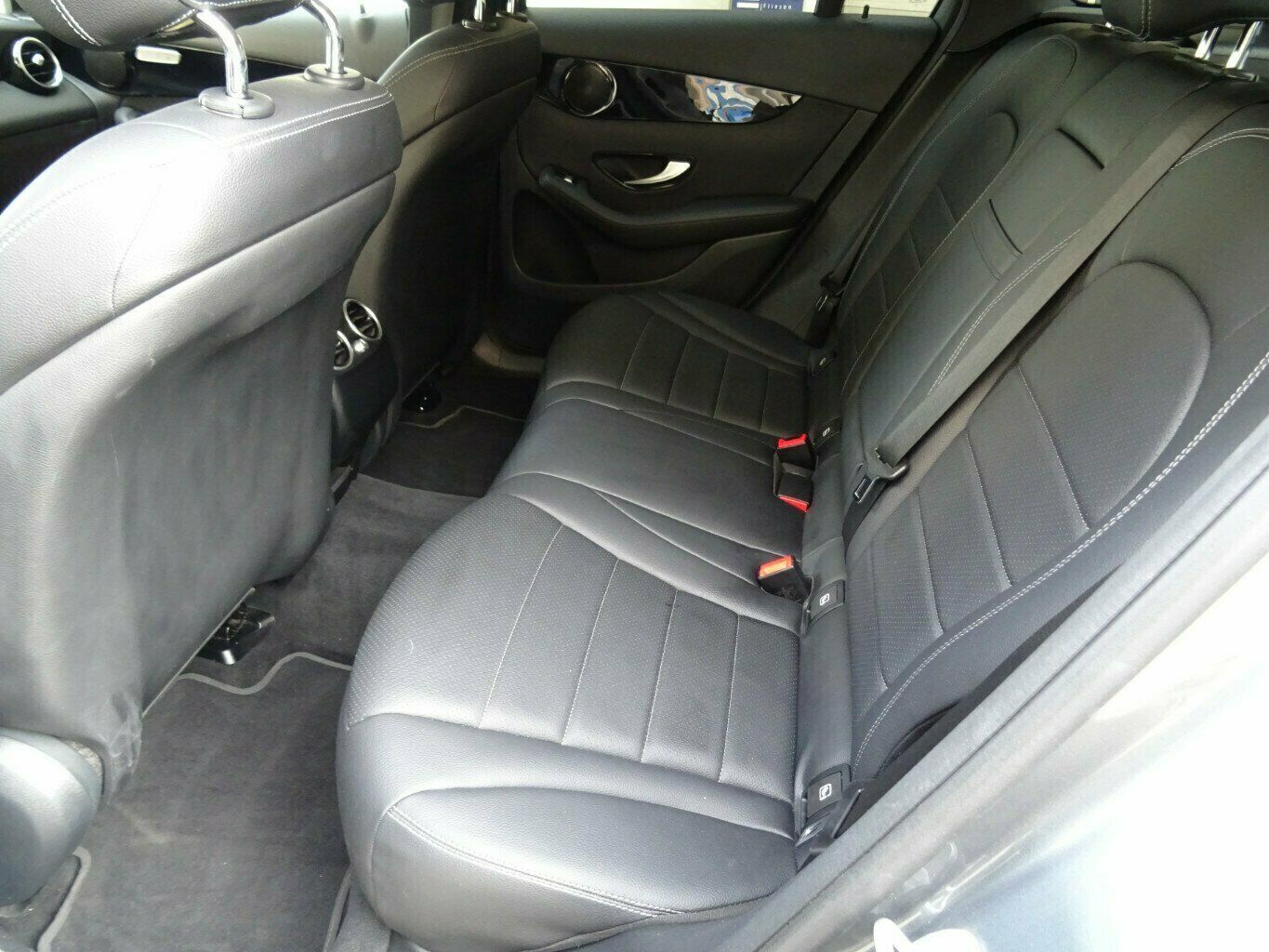 Mercedes-Benz GLC 220 9G-Tronic 4Matic,ACC,Leder,Kamera,CarPla foto 8