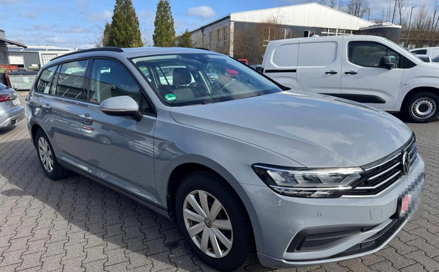 Volkswagen Passat Variant Conceptline StandHZG Navi LED App foto 7