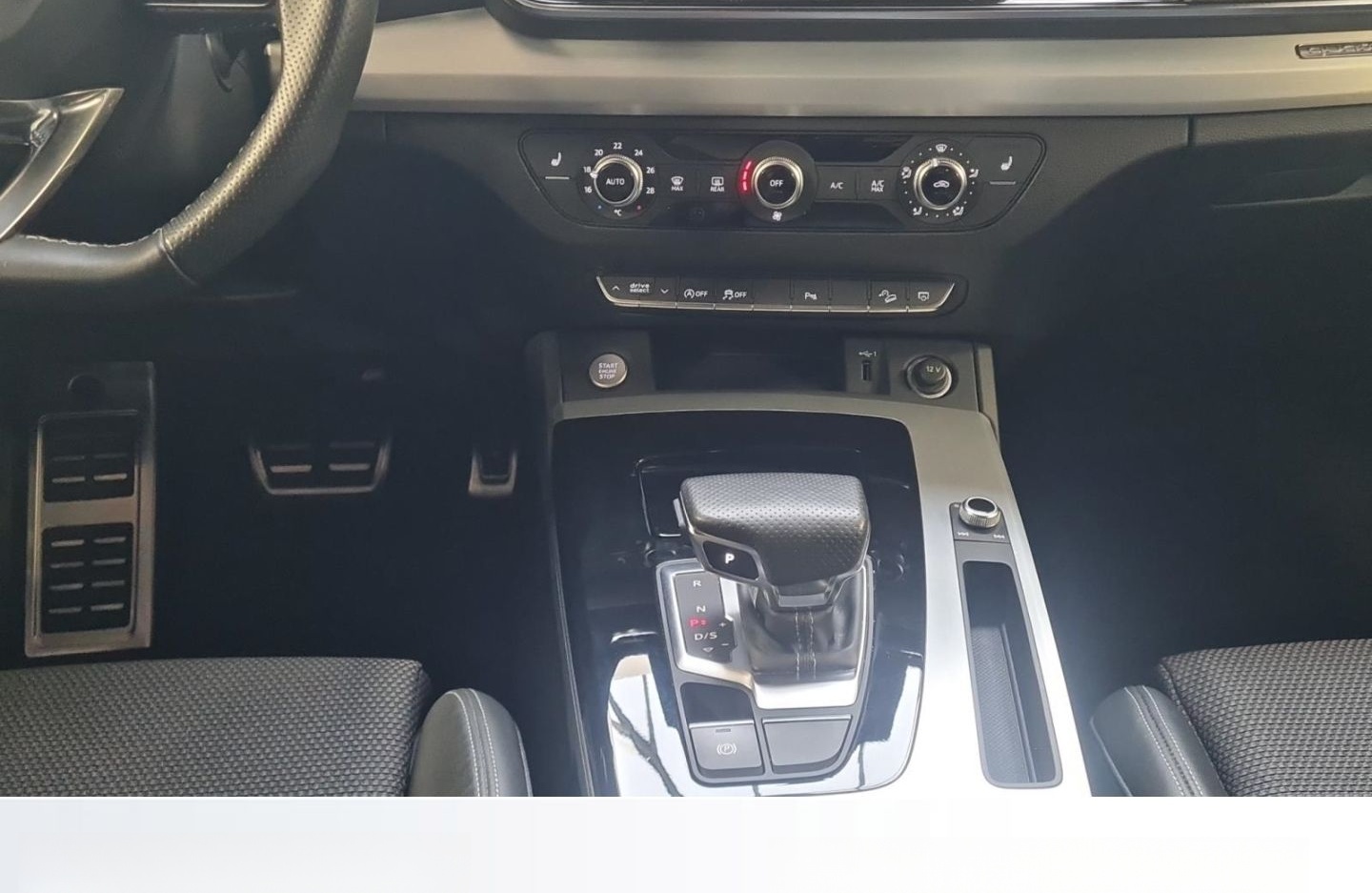 Audi Q5 Sportback 40 TDI quattro S line AHK+Navi+LED+ foto 12