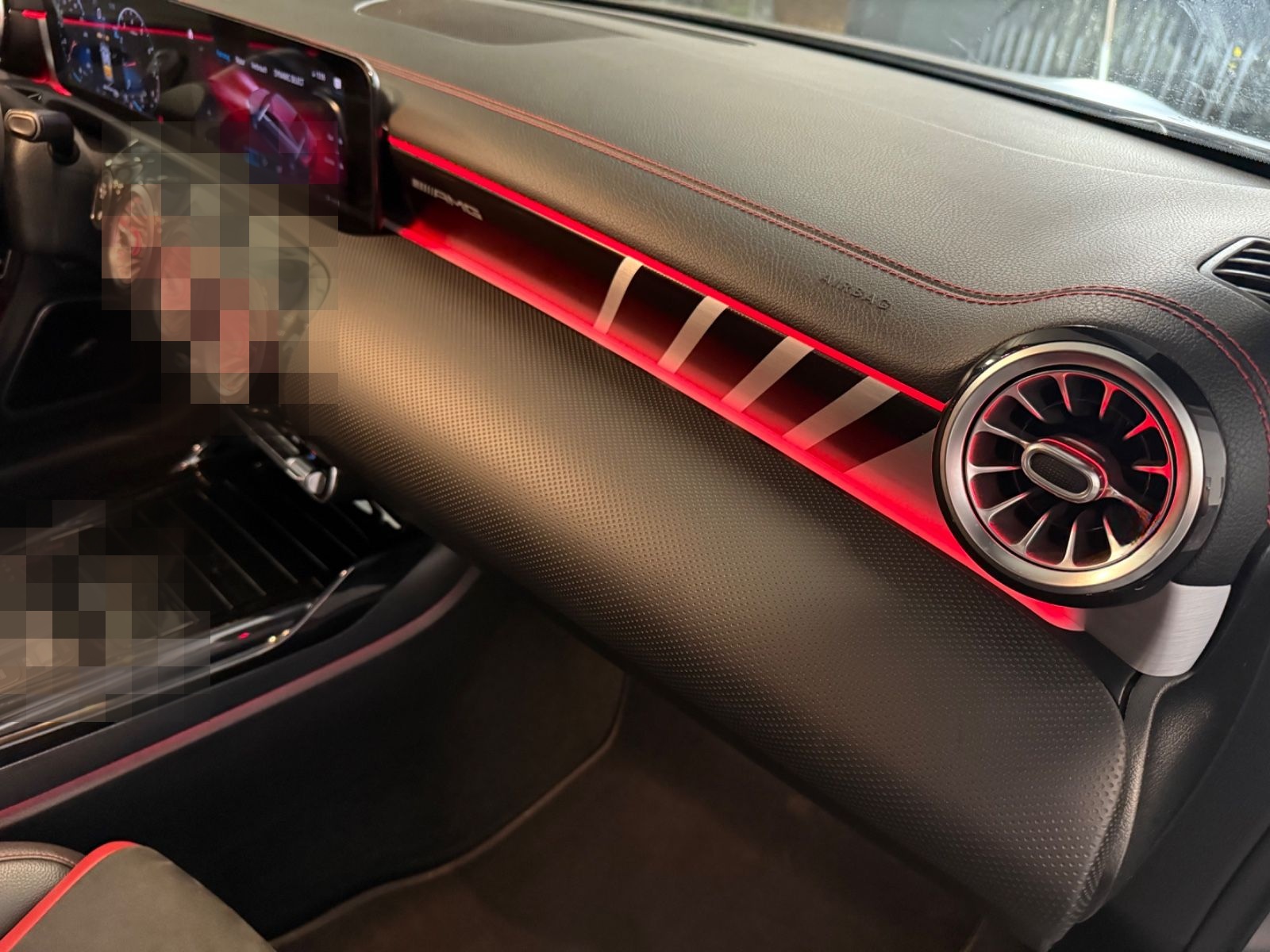 Mercedes-Benz CLA 45 S AMG Aero Distronic Memory Headup 360° foto 21