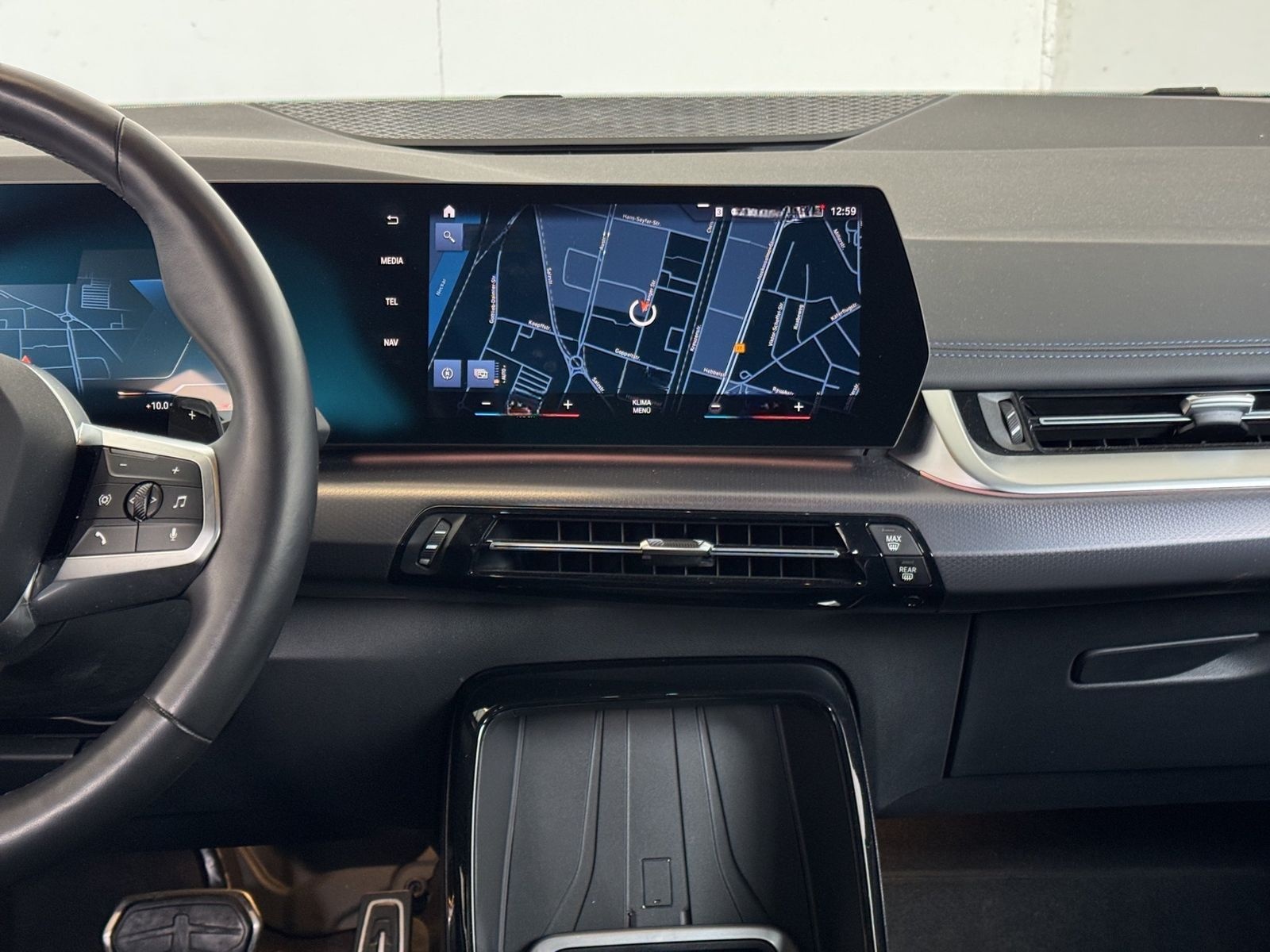 BMW 218i Active Tourer M Sport Navi.LED.RFK.AHK.KfZg foto 7