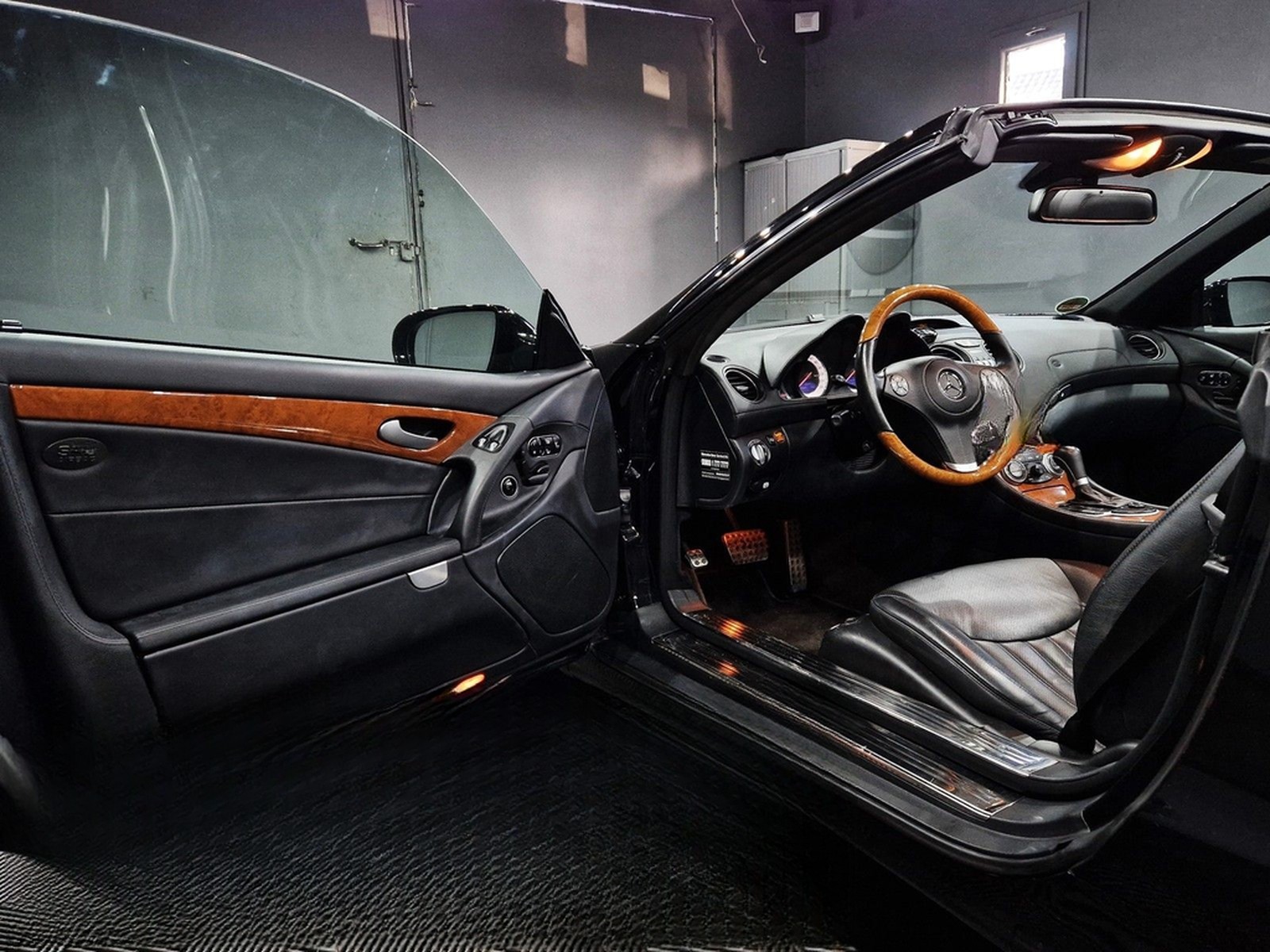 Mercedes-Benz SL 350 DESIGNO|AIRSCARF|SITZBELÜFTUNG|SCHECKHEFT foto 12