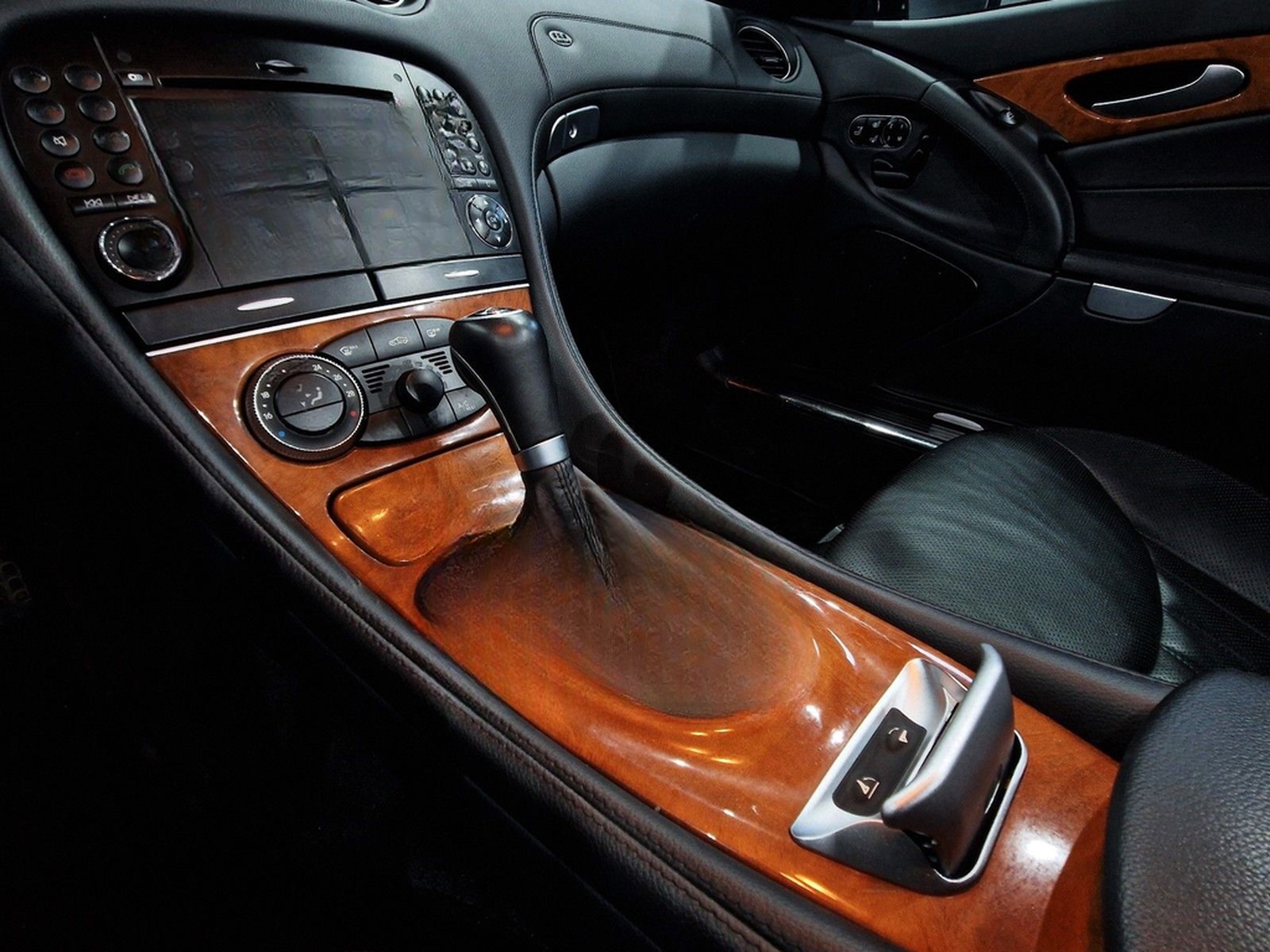 Mercedes-Benz SL 350 DESIGNO|AIRSCARF|SITZBELÜFTUNG|SCHECKHEFT foto 16