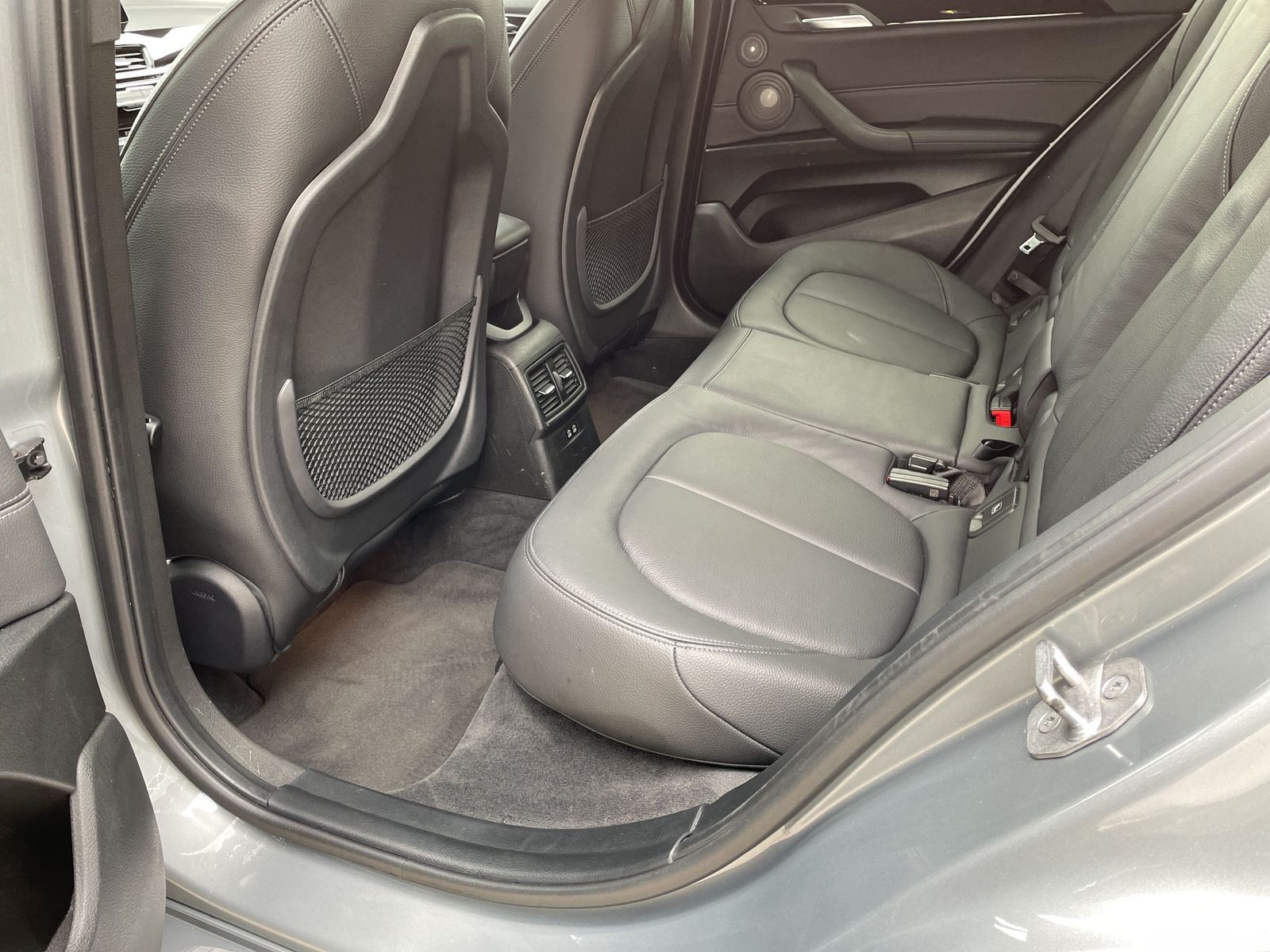 BMW X2 M35i Head Up-Harman Kardon HiFi-Adaptiver LED foto 11