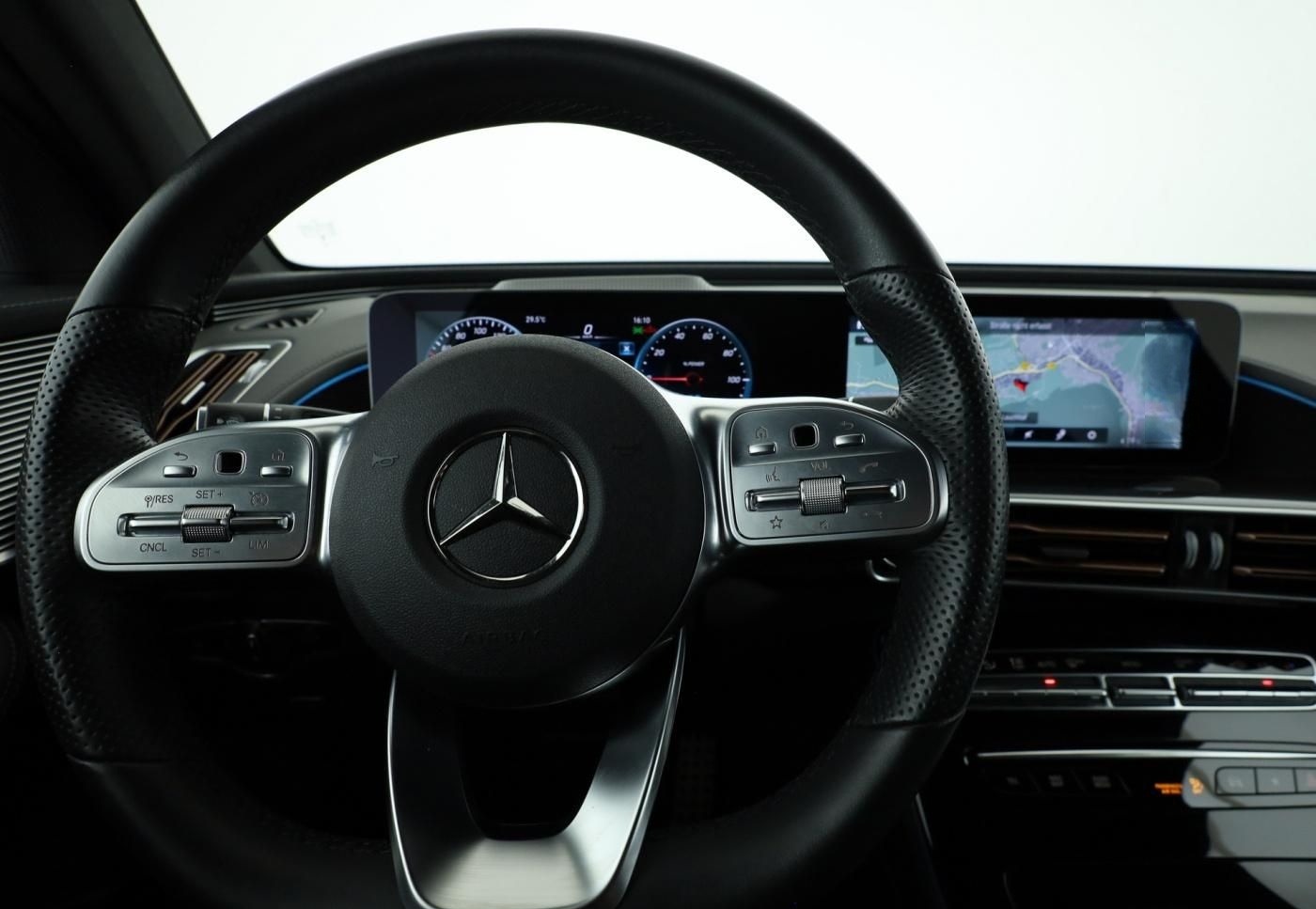 Mercedes-Benz EQC 400 4M *AMG Line*Multibeam*Navi*HUD*Keyless* foto 11