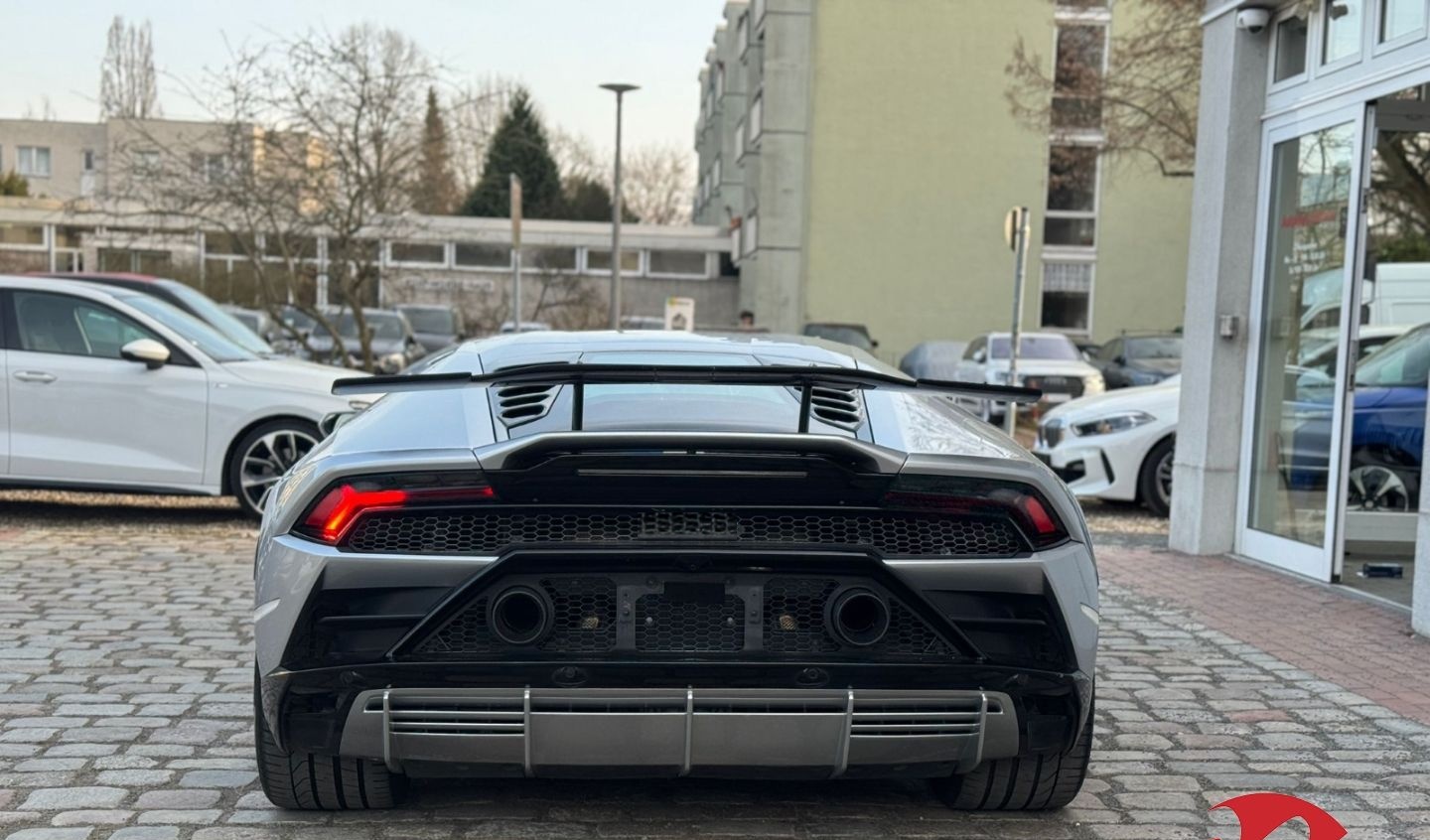 Lamborghini Huracan V10 Sportabgasanlage Sportpaket Luftfede foto 6
