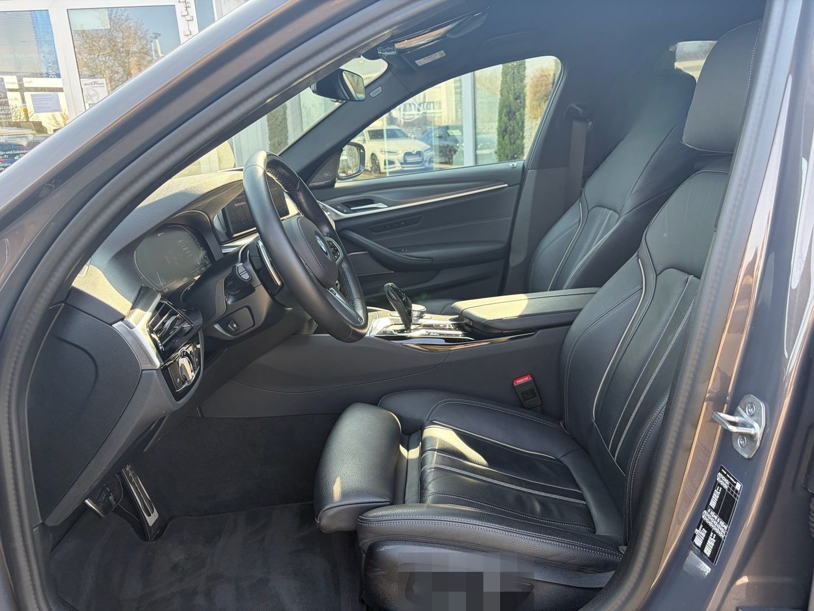 BMW 530e iPerformance xDrive M Sportpaket foto 7