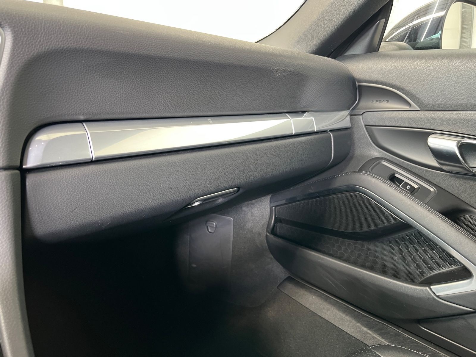 Porsche 911 Carrera 3.0l + scheckheft + 1.Hand foto 21