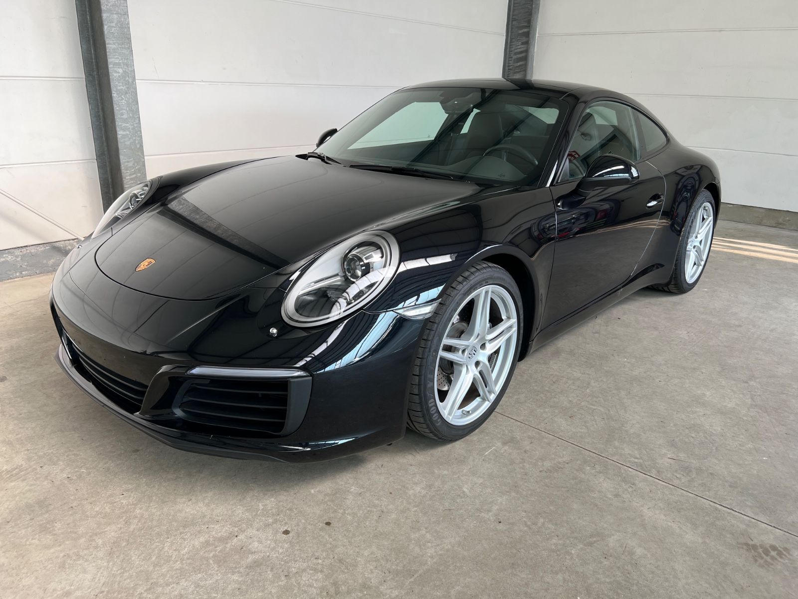 Porsche 911 Carrera 3.0l + scheckheft + 1.Hand foto 7