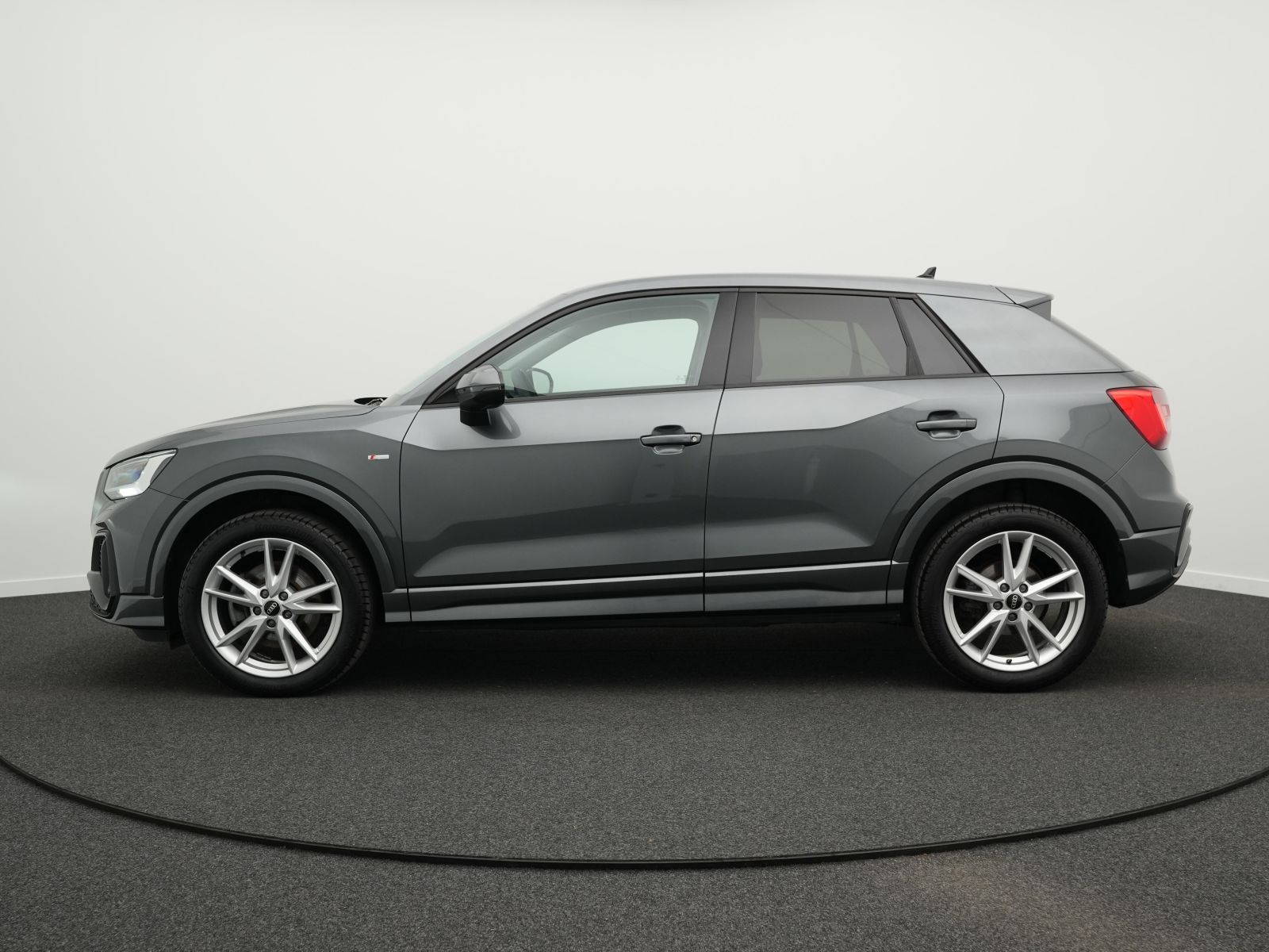 Audi Q2 S line 40 TFSI quattro *ACC*AHK*R-KAM*18''* foto 14
