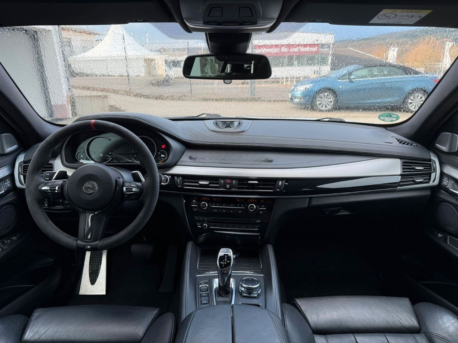 BMW X6 xDrive 50 i M-Paket / Soft-C./Bang&O./Head UP foto 8