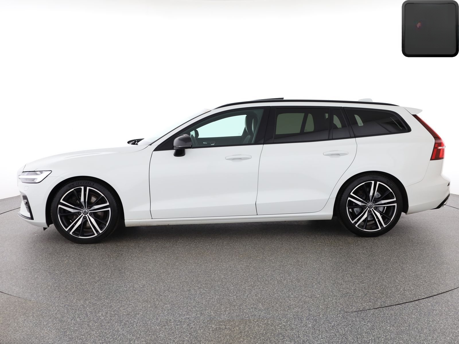 Volvo V60 T6 AWD R DESIGN PANO,HARMAN/K,KAMERA,ACC,AHK foto 2