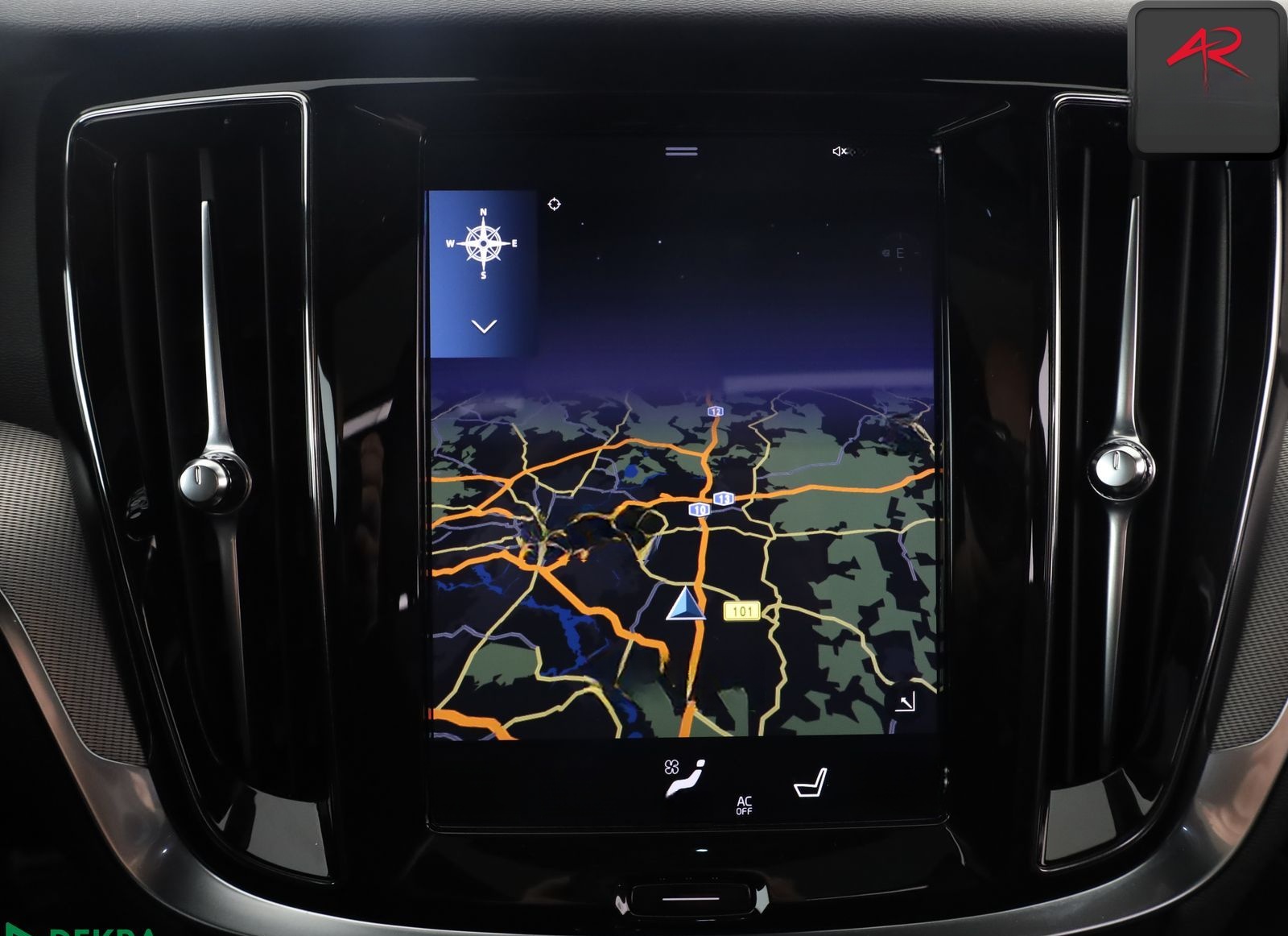 Volvo V60 T6 AWD R DESIGN PANO,HARMAN/K,KAMERA,ACC,AHK foto 18