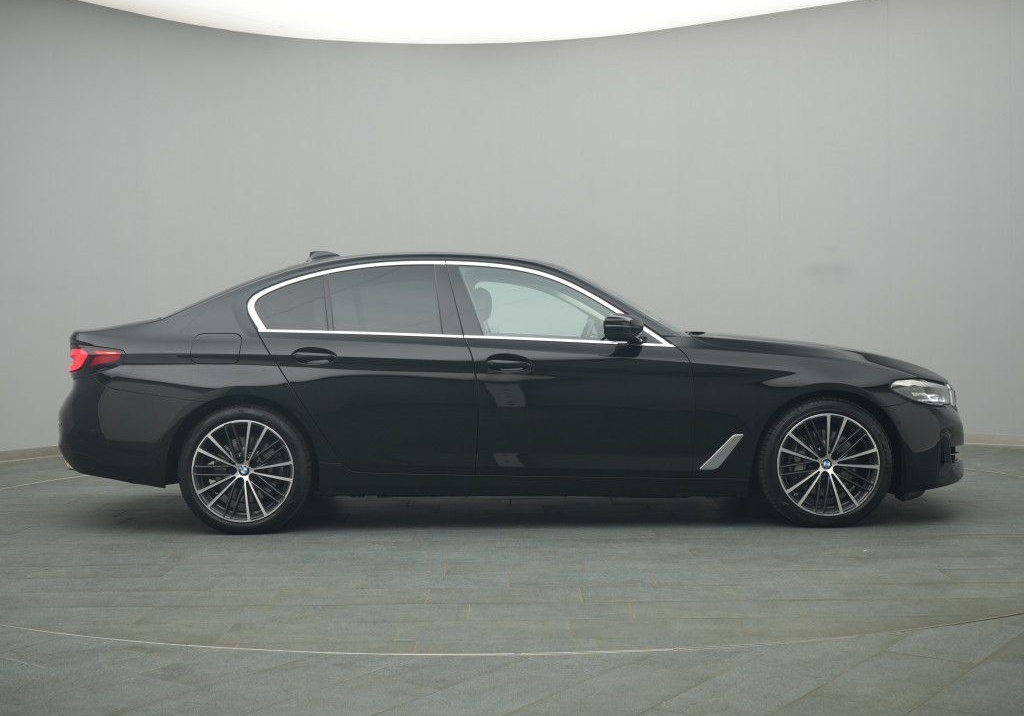 BMW 530d 285PS Aut./Business-Paket/Pano foto 8